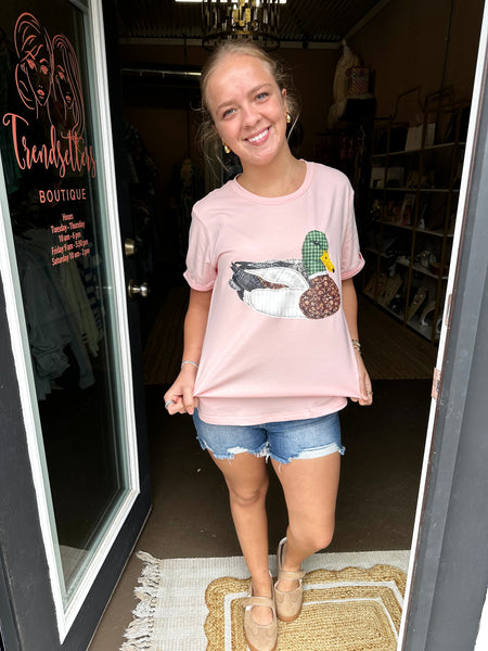 Sittin’ Pretty Mallard Tee