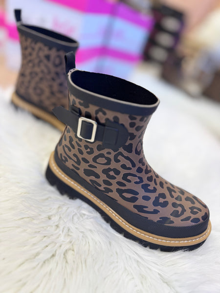 Corkys Drip Leopard Rain Boots