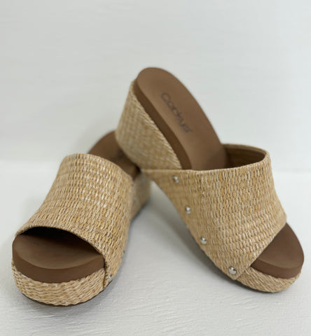 Summer Lovin’ Raffia Corkys