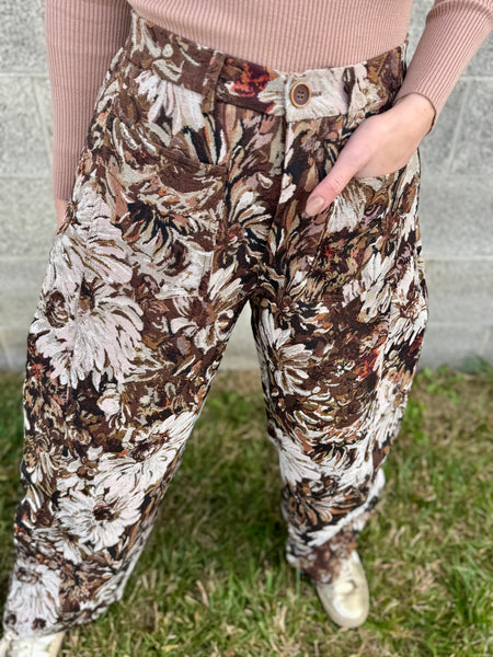 Falling In Love Barrel Jeans