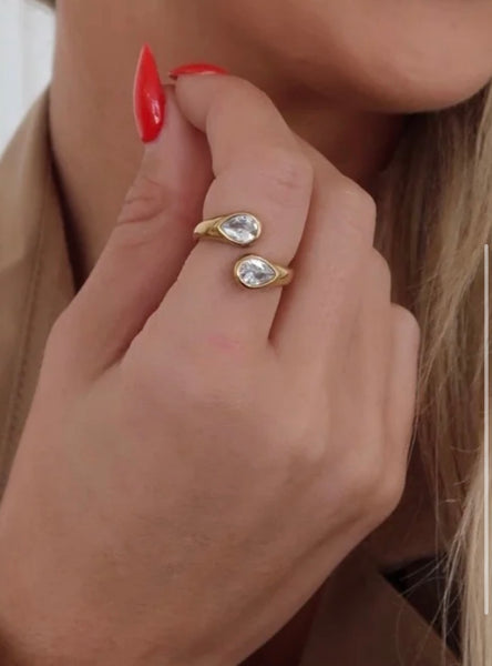 Chansuttpearls The Harper Ring