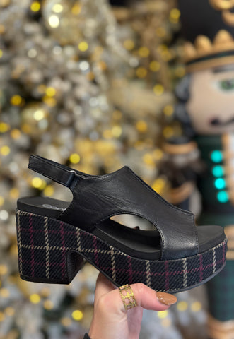 Miss Carley Black Corkys