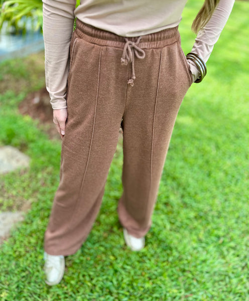 KB’s Choice Of Sweatpants