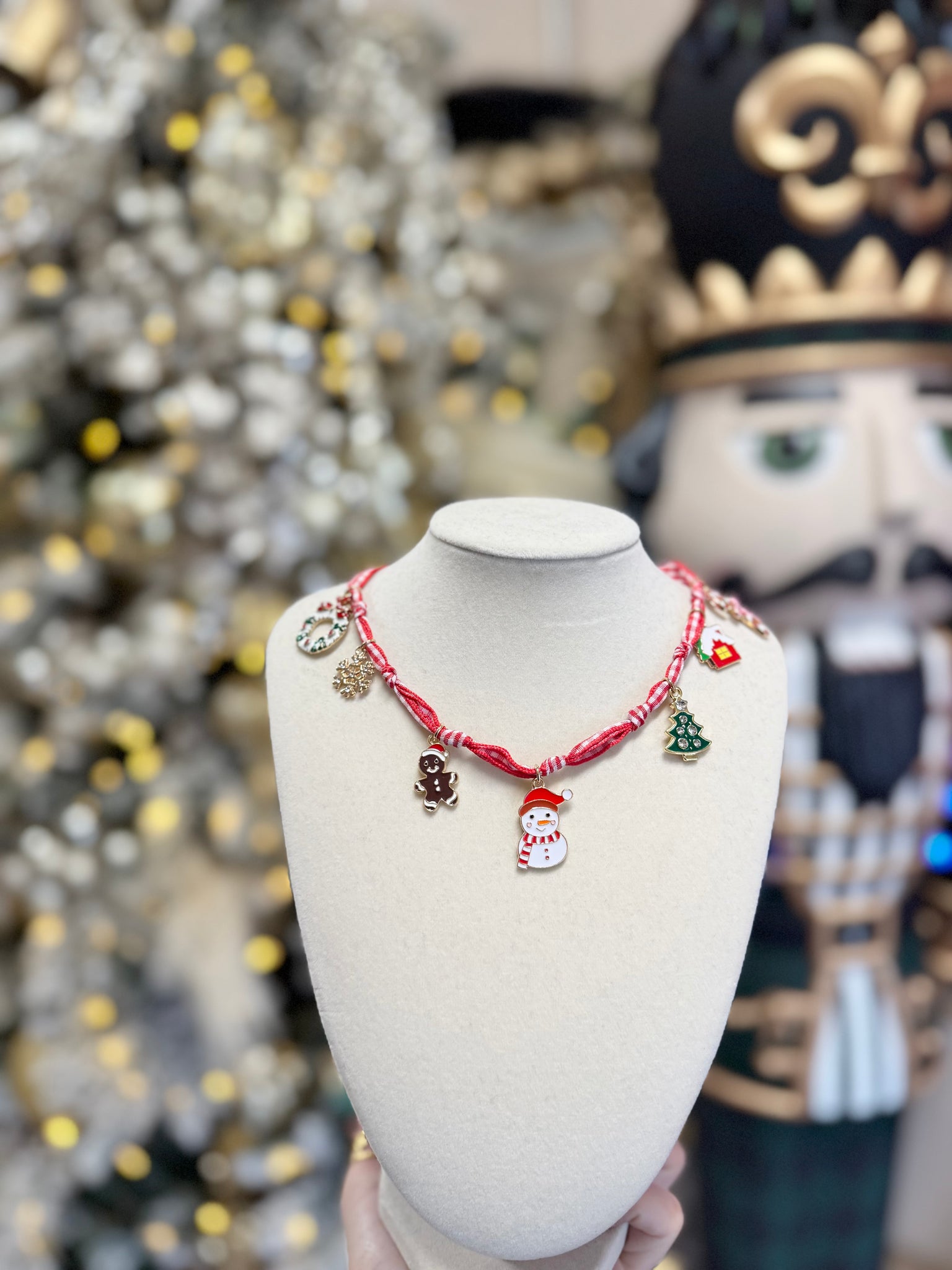 Christmas Scarf Necklace