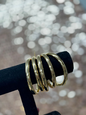Gold Metal Bangle Set