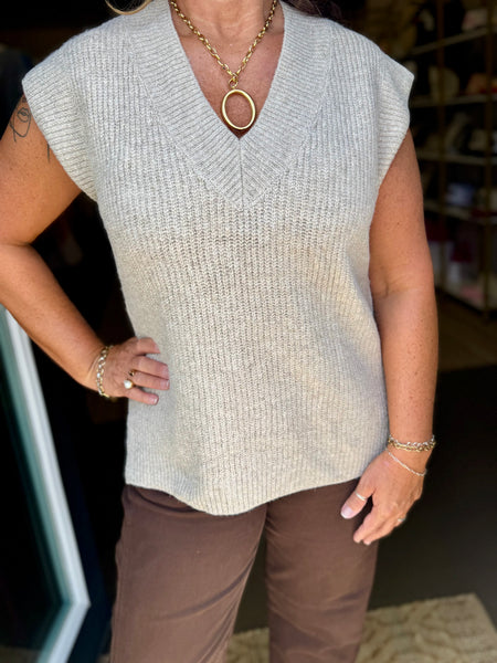 A Fall Staple Sweater Top