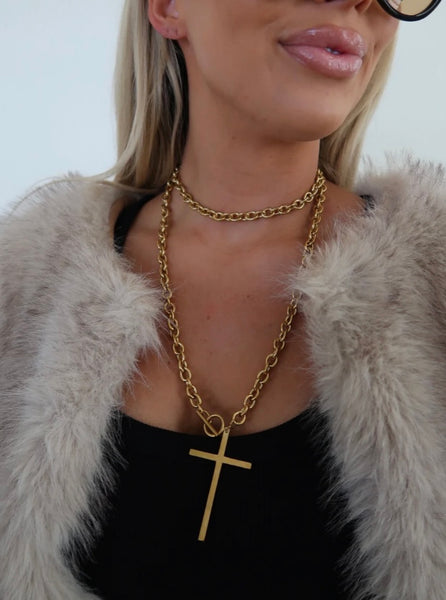Chansuttpearls Wrap Around Cross Necklace