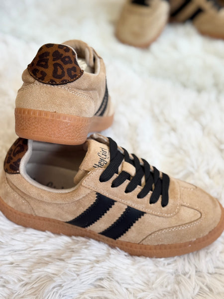 Corkys Heads Up Camel Sneakers